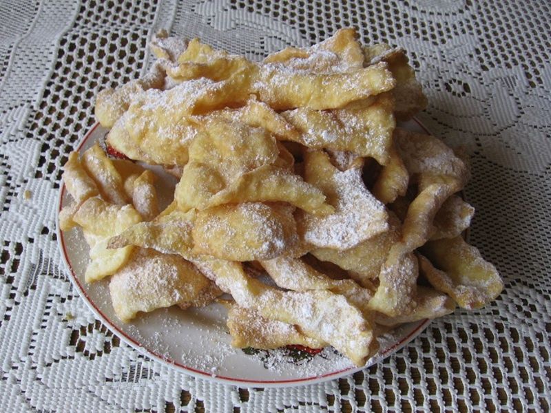 Pyszne faworki Pyszne faworki