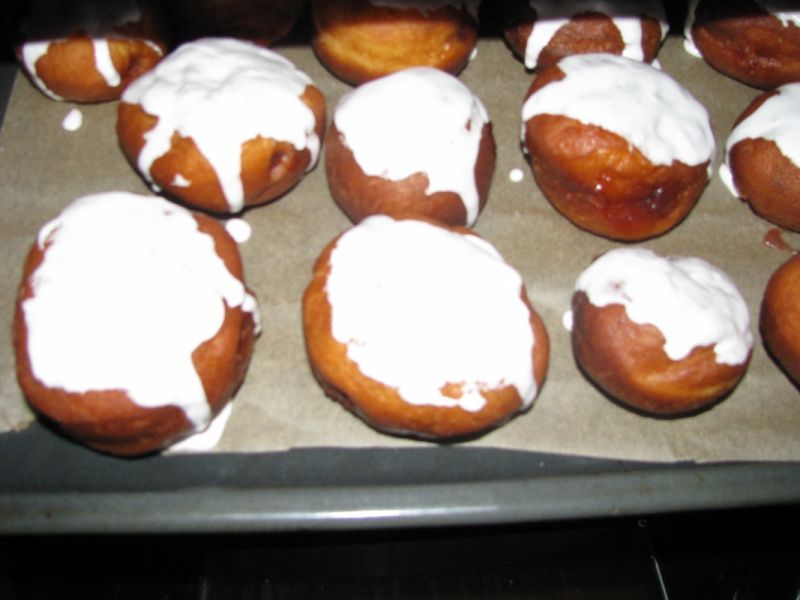 Pyszne pączki z lukrem Pyszne pączki z lukrem