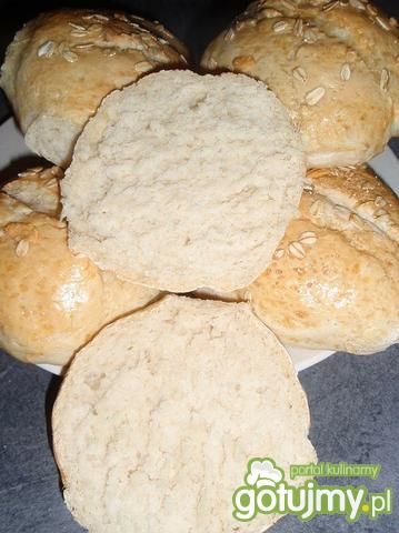 Pyszne pszenne bułeczki z musli