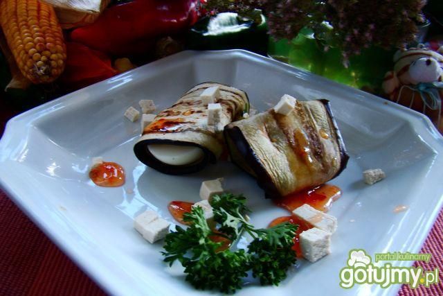 Pyszne roladki z bakłązanu z sosem chili