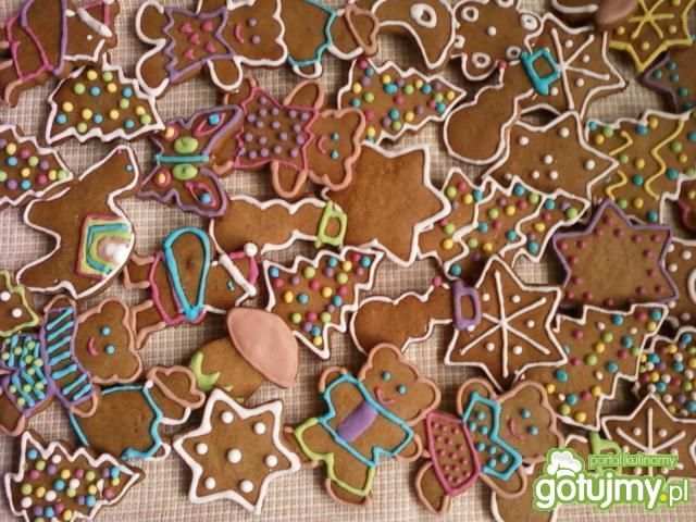 Pyszne świąteczne pierniczki