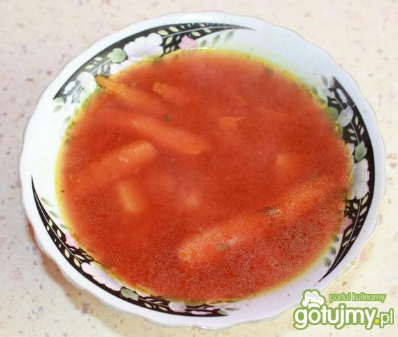 pyszny barszczyk a warzywami