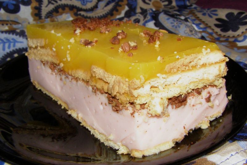 Pyszny deser jogurtowo pomarańczowy na zimno