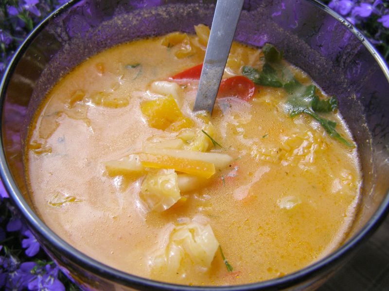 Pyszny gulasz mięsno-warzywny