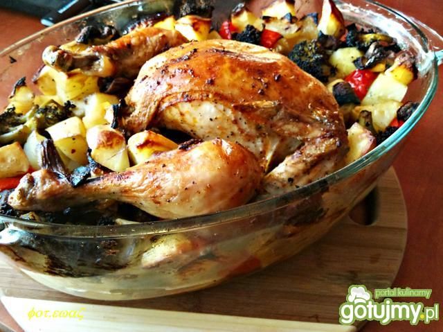 Pyszny kurczak z warzywami. Pyszny kurczak z warzywami.