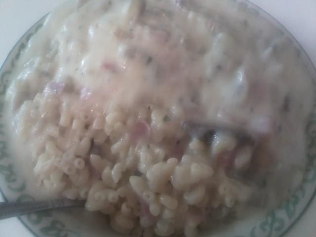 Pyszny macaroni carbonara:) Pyszny macaroni carbonara:)
