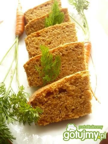 Pyszny szybki marchewkowiec