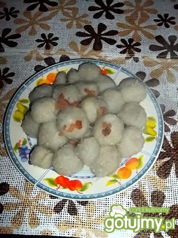 Pyzy ziemniaczane z cebulą Pyzy ziemniaczane z cebulą