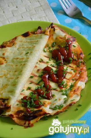 Quesadillas z fasolką i serem