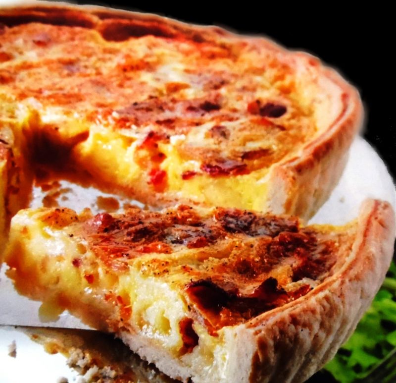Quiche lorraine z duszonymi porami