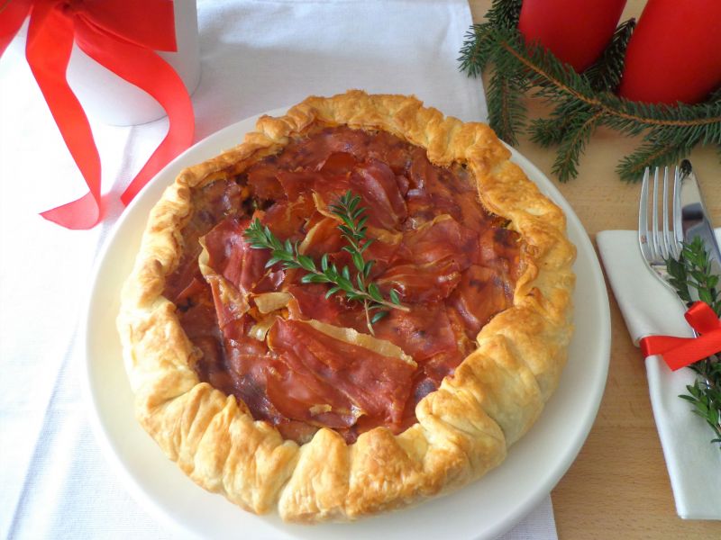 Quiche z mięsem i grzybami Quiche z mięsem i grzybami