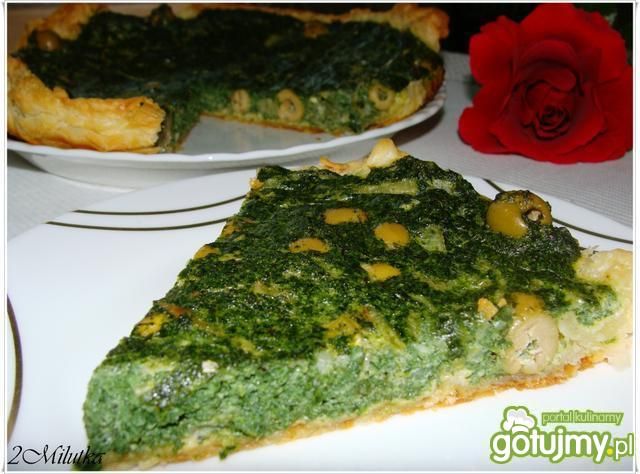 Quiche ze szpinakiem i oliwkami Quiche ze szpinakiem i oliwkami