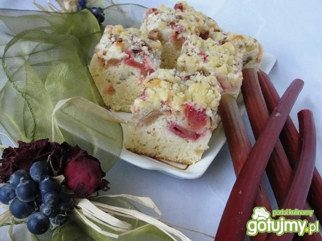 Rabarbarowiec kruszony 