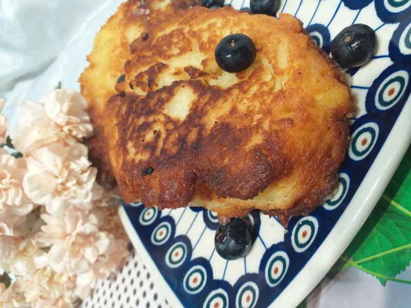 Racuchy drożdżowe z jabłkami (bezglutenowe) Racuchy drożdżowe z jabłkami (bezglutenowe)