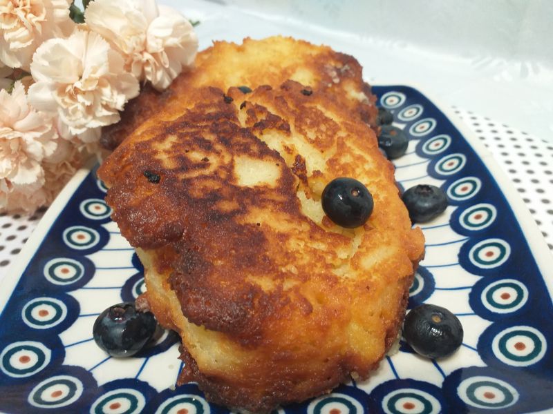 Racuchy drożdżowe z jabłkami (bezglutenowe) Racuchy drożdżowe z jabłkami (bezglutenowe)