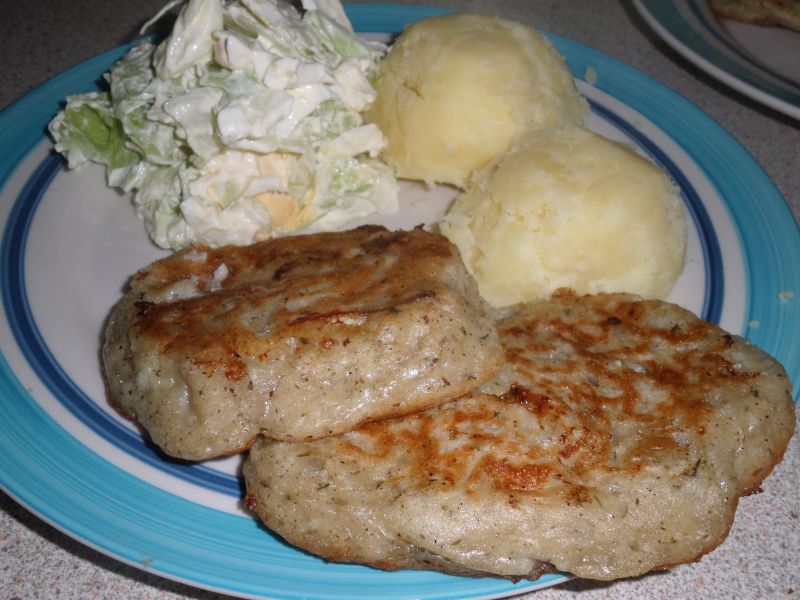 Racuchy drożdżowe z rybą Racuchy drożdżowe z rybą