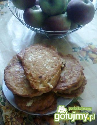 Racuchy razowe z jabłkami Racuchy razowe z jabłkami