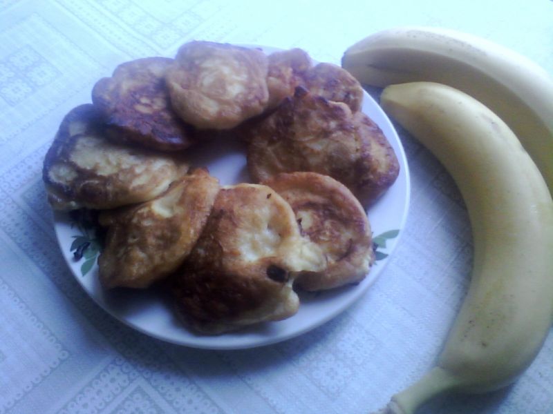 Racuchy z bananami, otrębami owsianymi i lnem Racuchy z bananami, otrębami owsianymi i lnem