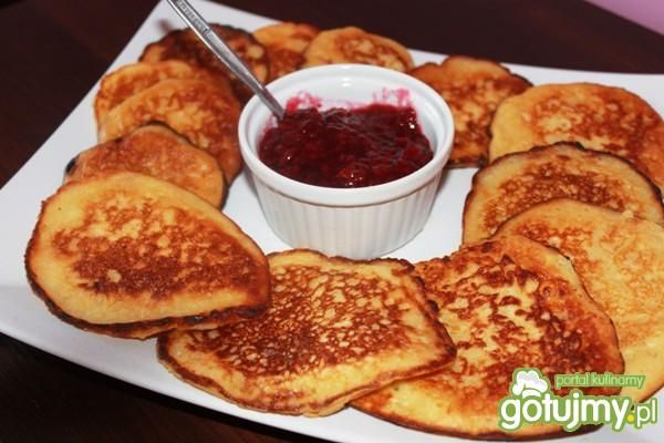 Racuchy z jabłkami i konfiturą malinową Racuchy z jabłkami i konfiturą malinową