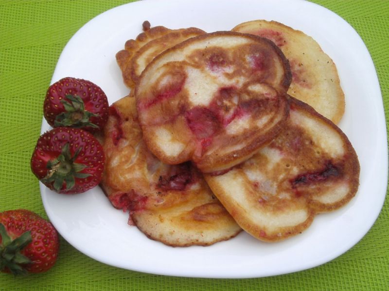 Racuchy z truskawkami