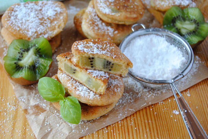 Racuszki biszkoptowo- orkiszowe Racuszki biszkoptowo- orkiszowe