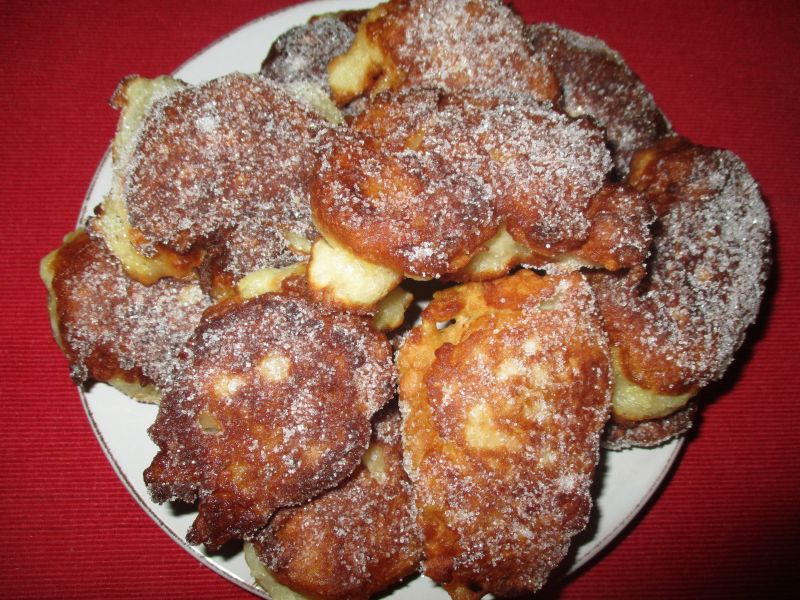 Racuszki drożdżowe"ruchanki" babci Józi Racuszki drożdżowe"ruchanki" babci Józi