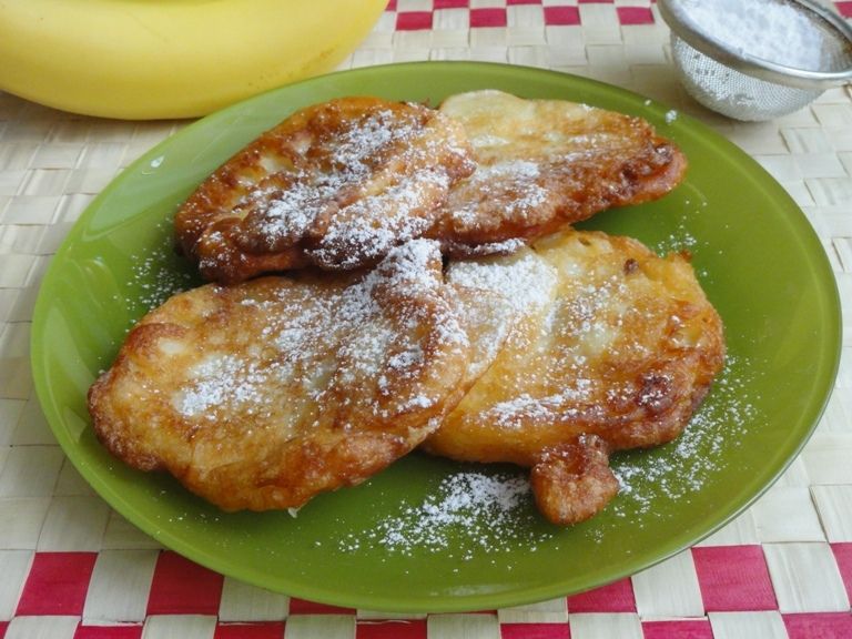 Racuszki miodowe z bananami