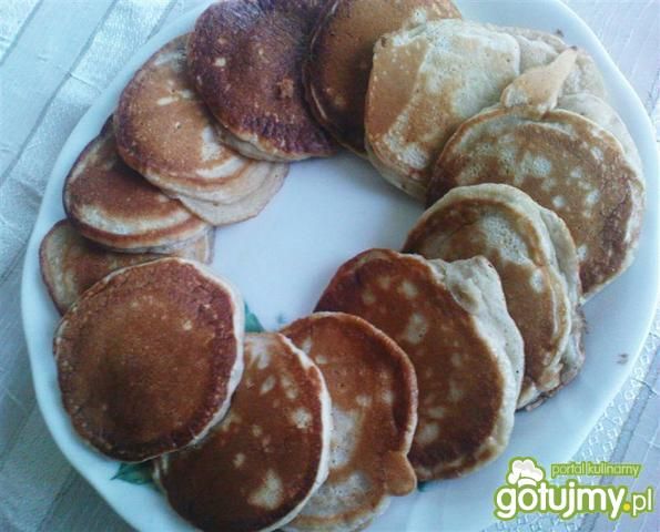 Racuszki owocowo-maślankowe