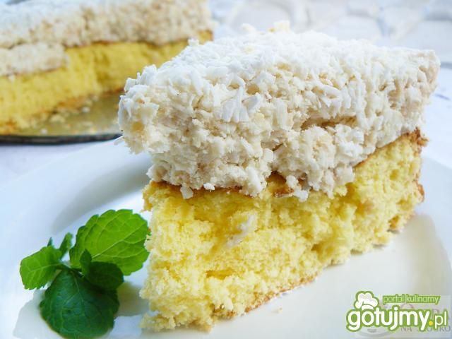 Rafaello z białą czekoladą i wafelkami Rafaello z białą czekoladą i wafelkami