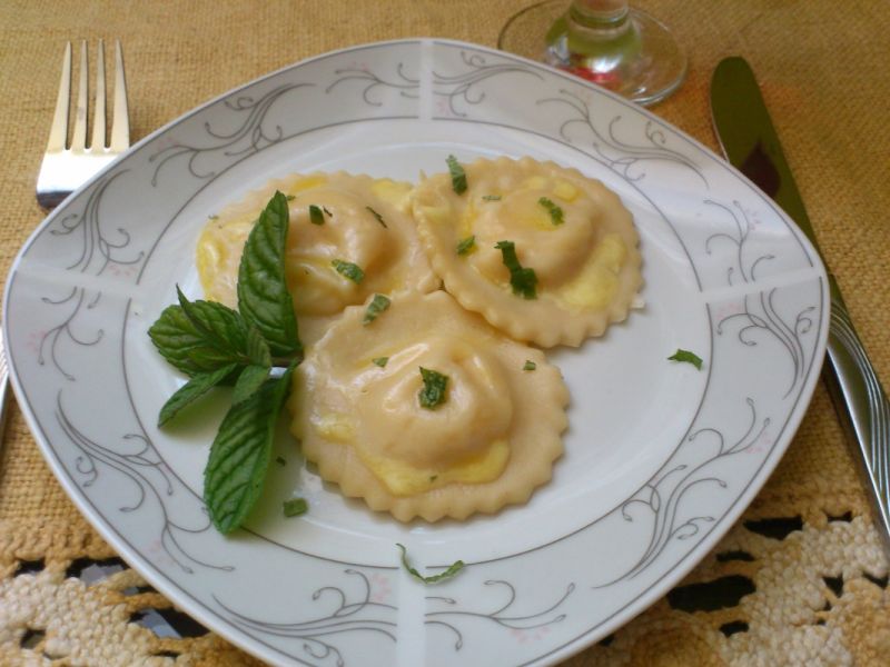 Ravioli z dynią i serem Ravioli z dynią i serem