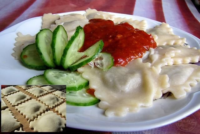 Rawioli z pieczarkami w sosie Łowicz Rawioli z pieczarkami w sosie Łowicz