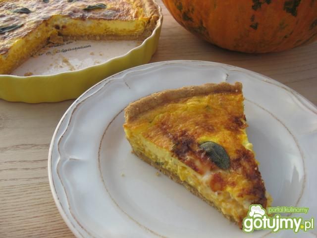 Razowa tarta z dynią i gorgonzolą Razowa tarta z dynią i gorgonzolą