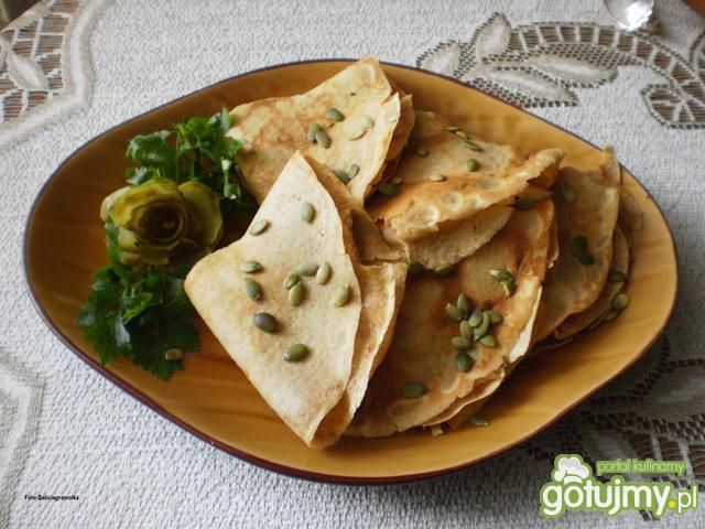 Razowe naleśniki  pikantne z miesem : Razowe naleśniki  pikantne z miesem :