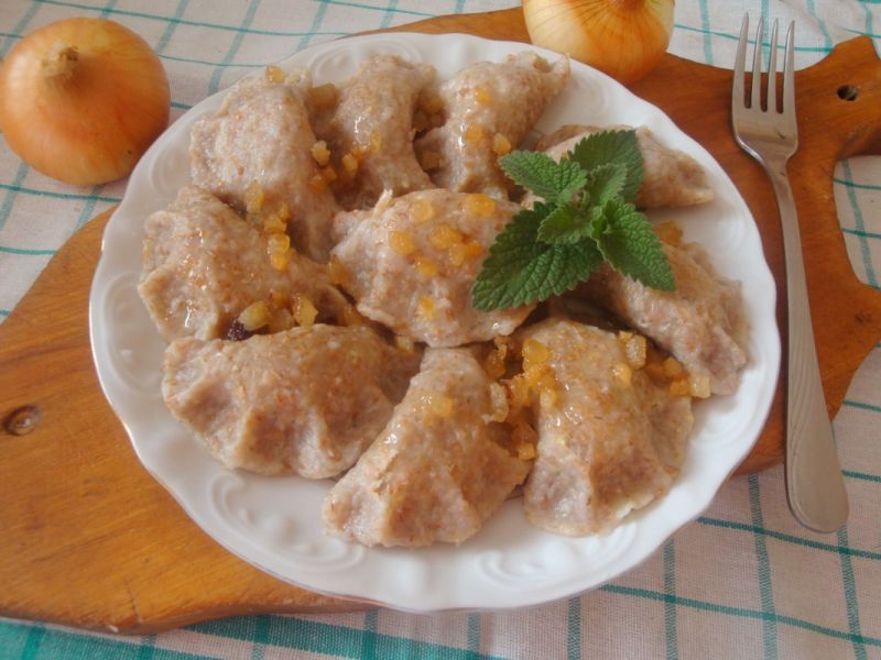 Razowe pierogi z makrelą Razowe pierogi z makrelą