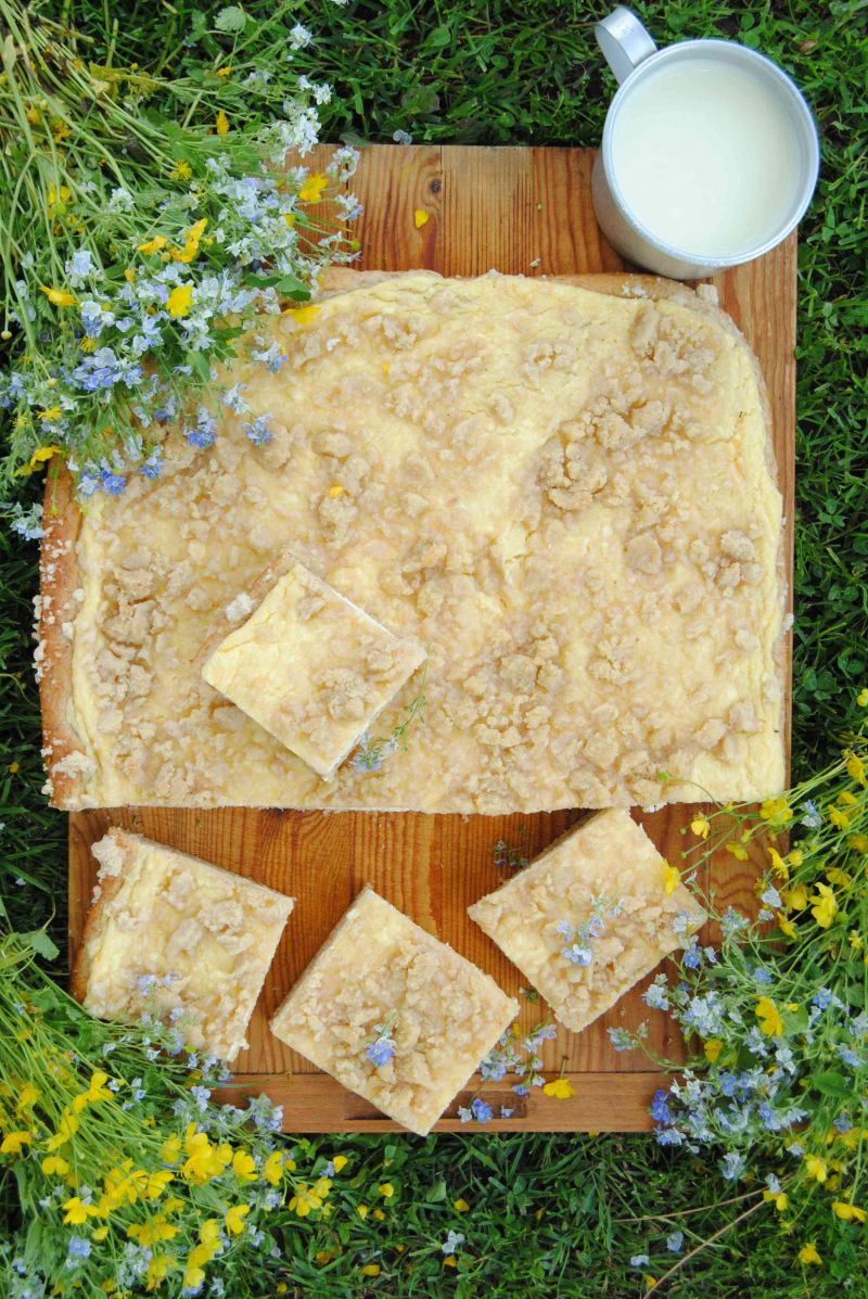 Razowy drożdżowiec na dużą blachę Razowy drożdżowiec na dużą blachę