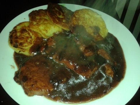 Rewelacyjny schab w sosie śliwkowym Rewelacyjny schab w sosie śliwkowym