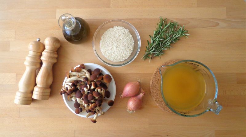 Risotto z grzybami i rozmarynem Risotto z grzybami i rozmarynem