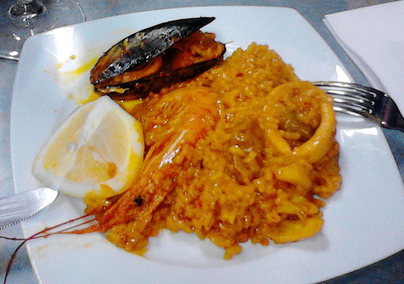 Risotto z owocami morza i grzybami leśnymi Risotto z owocami morza i grzybami leśnymi