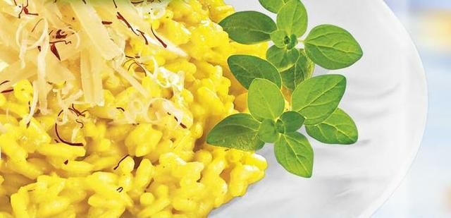 Risotto z parmezanem Risotto z parmezanem