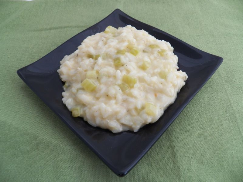 Risotto z selerem naciowym i cheddarem