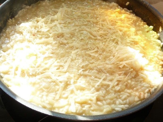 Risotto z szafranem i parmezanem