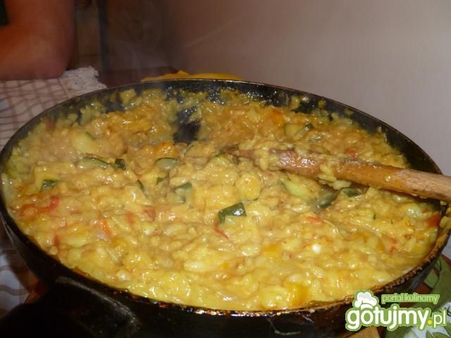 Risotto z szafranem i warzywami Risotto z szafranem i warzywami