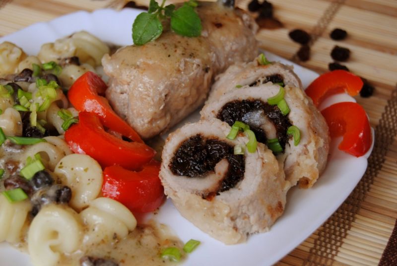 Rodzynkowe roladki schabowe