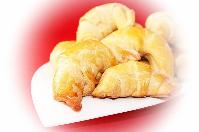 Rogale z mąki sojowej z kremem kokosowym  Rogale z mąki sojowej z kremem kokosowym