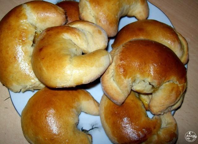 Rogaliki drożdżowe