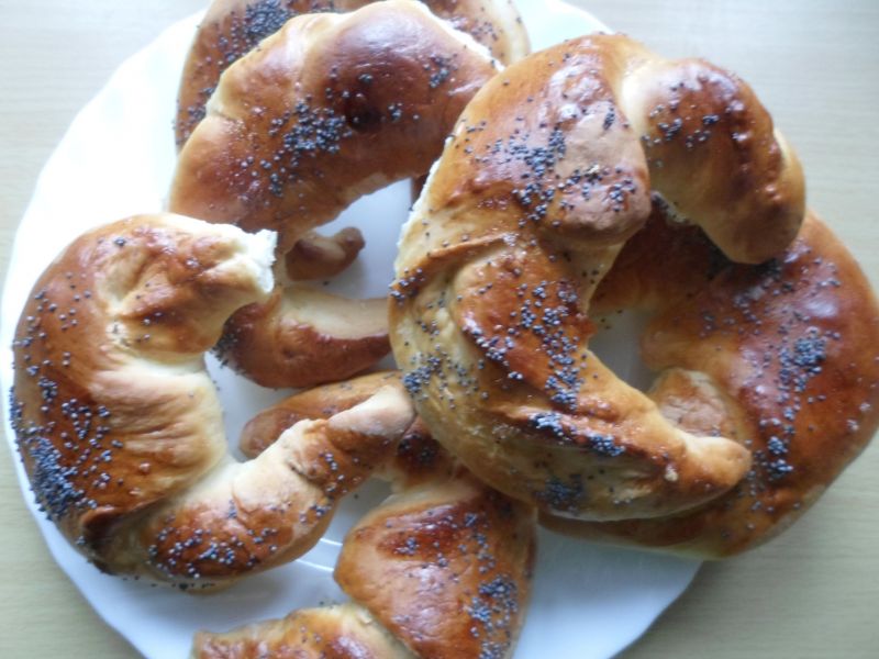 Rogaliki  drożdżowe Rogaliki  drożdżowe