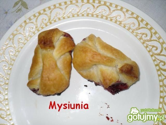 Rogaliki francuskie z dżemem 