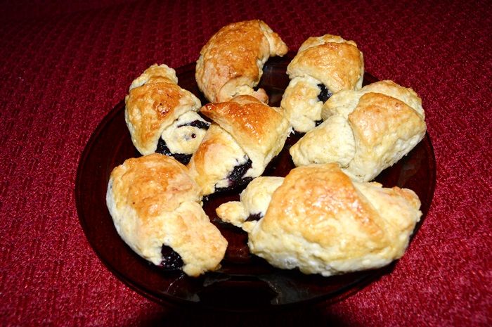 Rogaliki z borówkami Rogaliki z borówkami