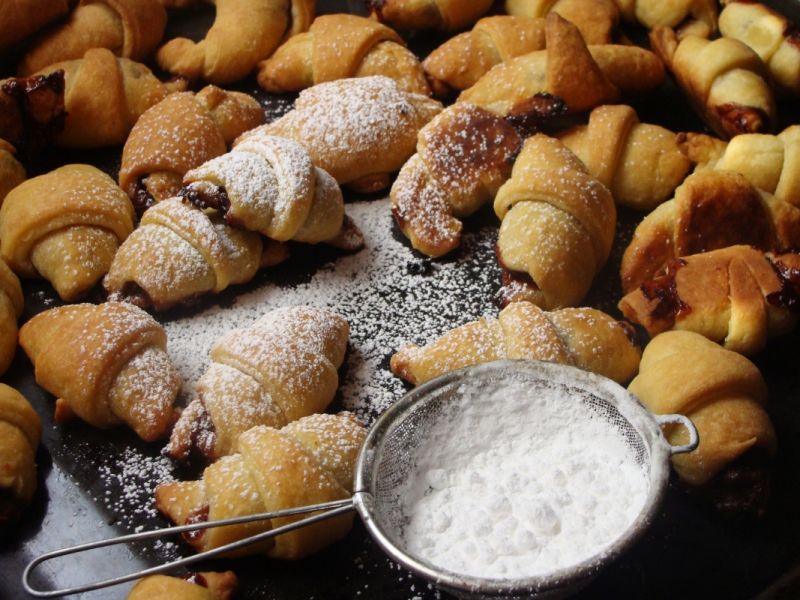 Rogaliki z czekoladą  Rogaliki z czekoladą