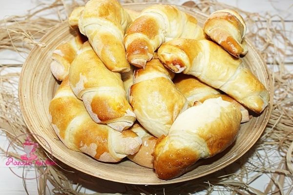 Rogaliki z konfiturą  Rogaliki z konfiturą